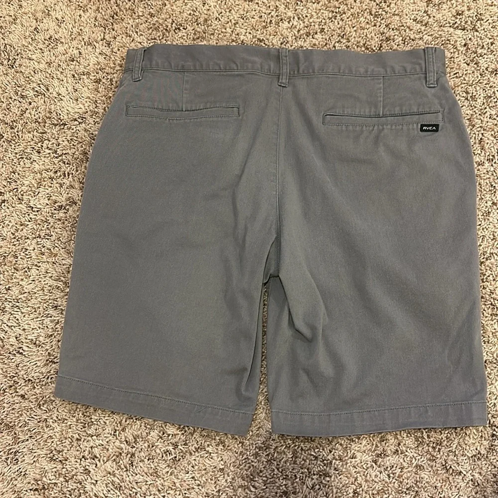 Gray RVCA Week-End Stretch Shorts - Picture 2 of 5